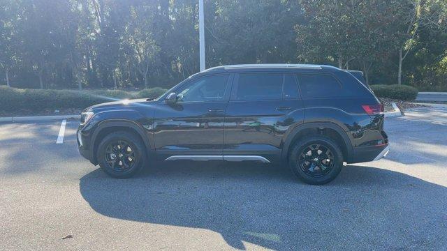 new 2025 Volkswagen Atlas car, priced at $49,476