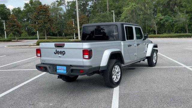 used 2023 Jeep Gladiator car, priced at $27,778