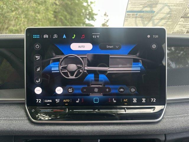 new 2025 Volkswagen Tiguan car
