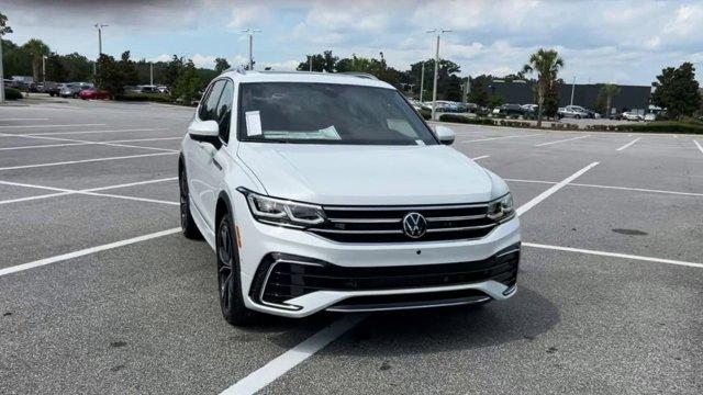 new 2024 Volkswagen Tiguan car, priced at $40,093