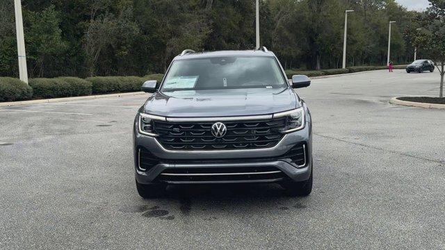 new 2025 Volkswagen Atlas car, priced at $54,041