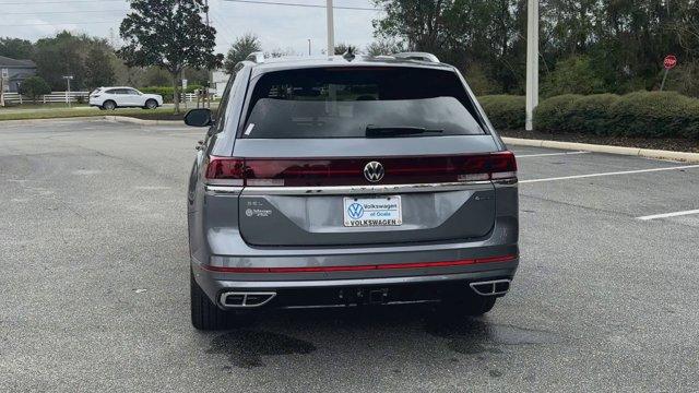 new 2025 Volkswagen Atlas car, priced at $54,041