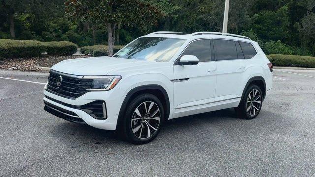 new 2026 Volkswagen Atlas car