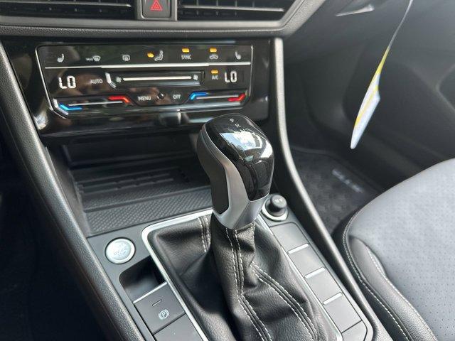 new 2025 Volkswagen Jetta car, priced at $27,858
