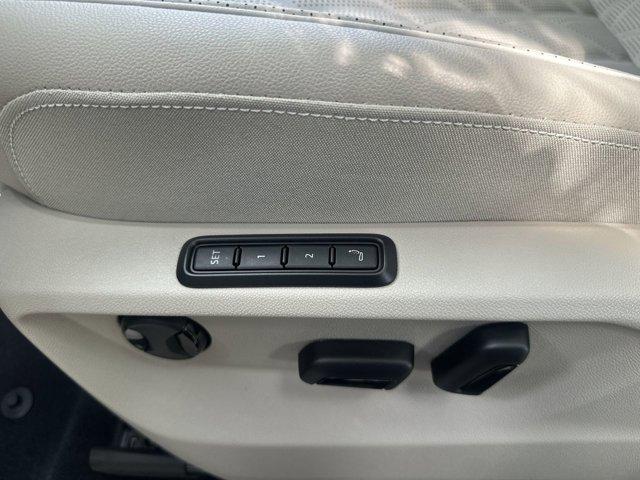 new 2026 Volkswagen Atlas car