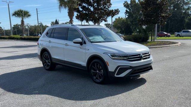 new 2024 Volkswagen Tiguan car, priced at $33,638