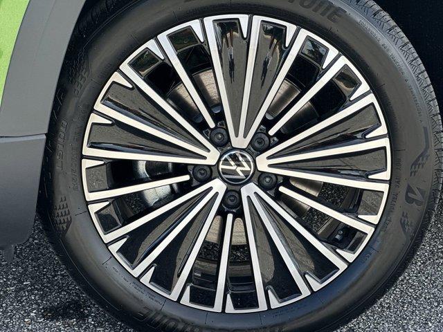 new 2025 Volkswagen Taos car, priced at $29,328