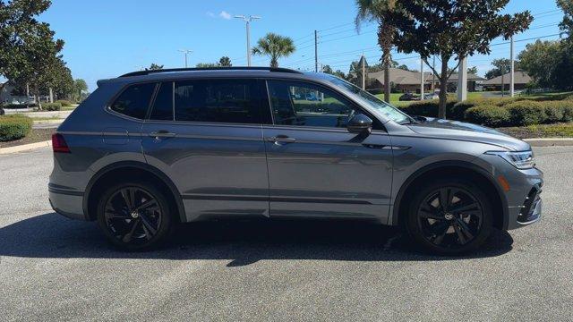 new 2024 Volkswagen Tiguan car, priced at $35,594