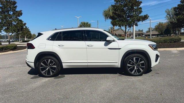 new 2025 Volkswagen Atlas Cross Sport car, priced at $53,077