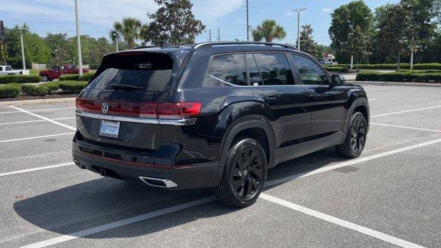 new 2025 Volkswagen Atlas car, priced at $43,551