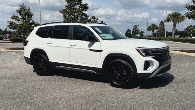 new 2025 Volkswagen Atlas car, priced at $47,539