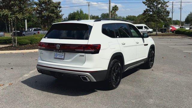 new 2025 Volkswagen Atlas car, priced at $47,539