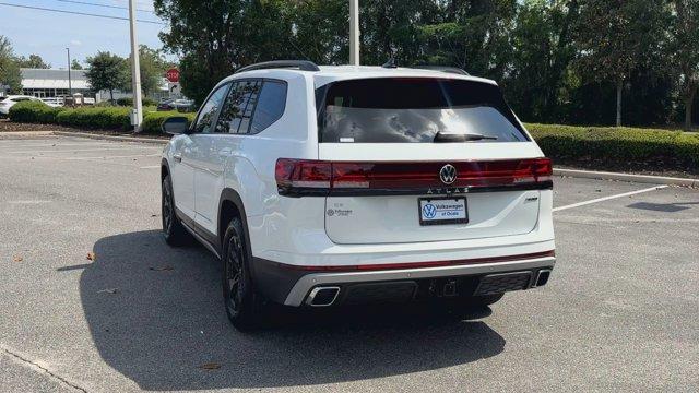 new 2025 Volkswagen Atlas car, priced at $47,539