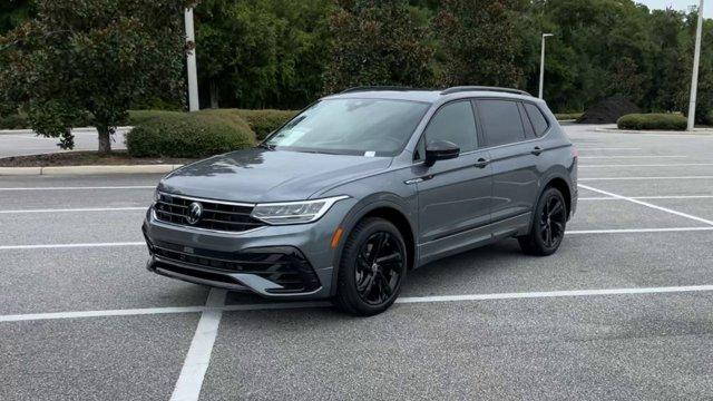 new 2024 Volkswagen Tiguan car, priced at $36,079