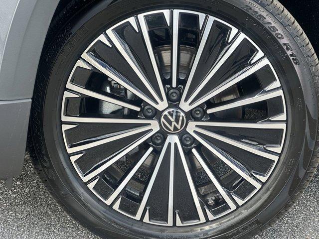 new 2025 Volkswagen Taos car, priced at $28,996