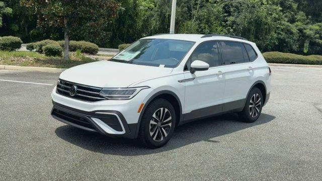 new 2024 Volkswagen Tiguan car, priced at $29,980