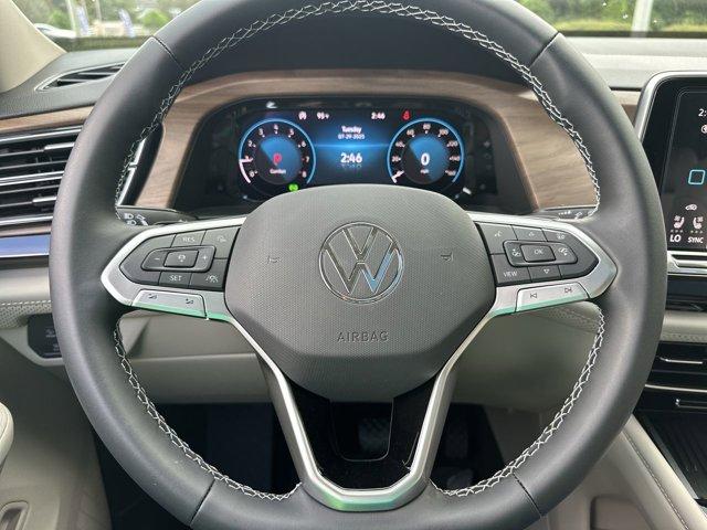 new 2025 Volkswagen Atlas car, priced at $44,394
