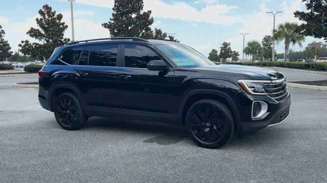 new 2025 Volkswagen Atlas car, priced at $44,394
