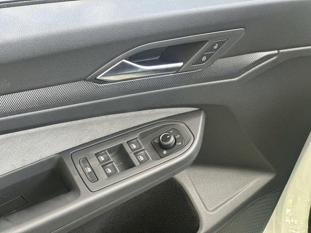 new 2025 Volkswagen Golf R car