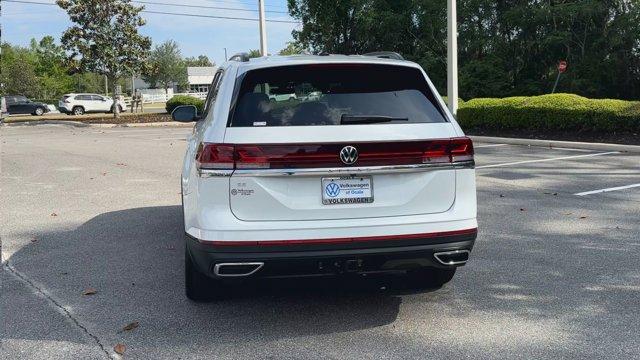 new 2025 Volkswagen Atlas car, priced at $44,703