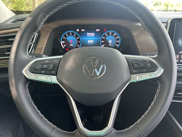 new 2025 Volkswagen Atlas car, priced at $44,703