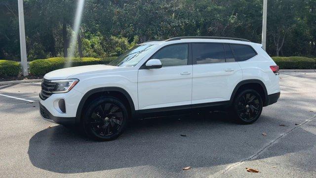 new 2025 Volkswagen Atlas car, priced at $44,703
