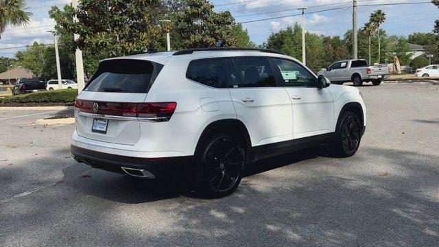 new 2025 Volkswagen Atlas car, priced at $44,703