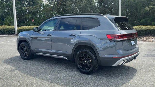 new 2025 Volkswagen Atlas car, priced at $47,996