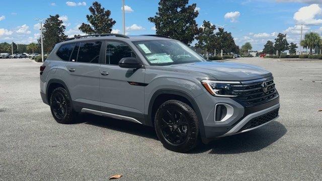 new 2025 Volkswagen Atlas car, priced at $47,996