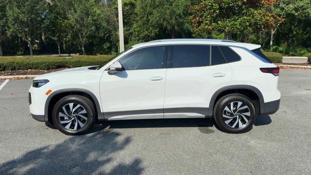 new 2025 Volkswagen Tiguan car