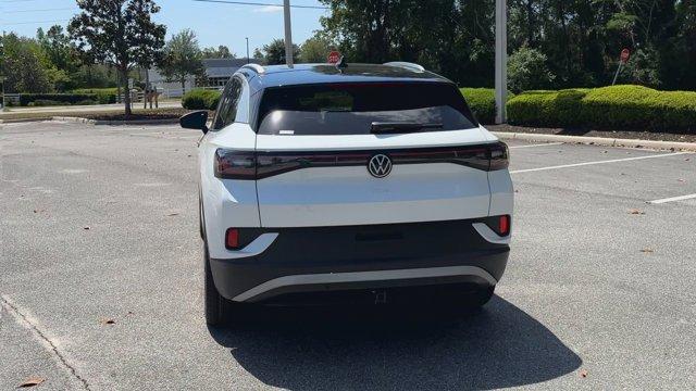 new 2025 Volkswagen ID.4 car
