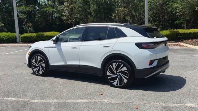 new 2025 Volkswagen ID.4 car