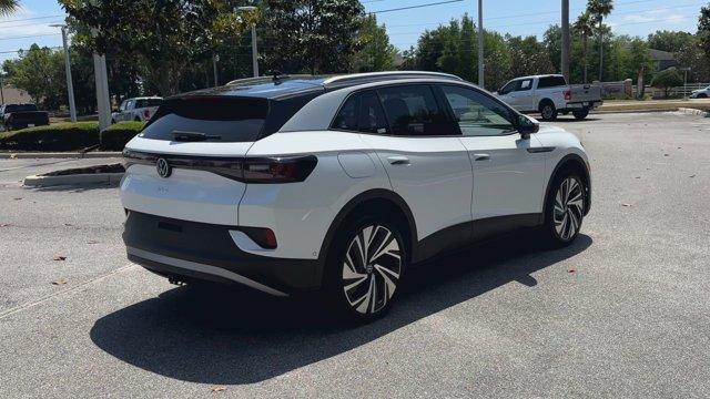 new 2025 Volkswagen ID.4 car