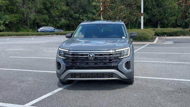 used 2025 Volkswagen Atlas car, priced at $47,450