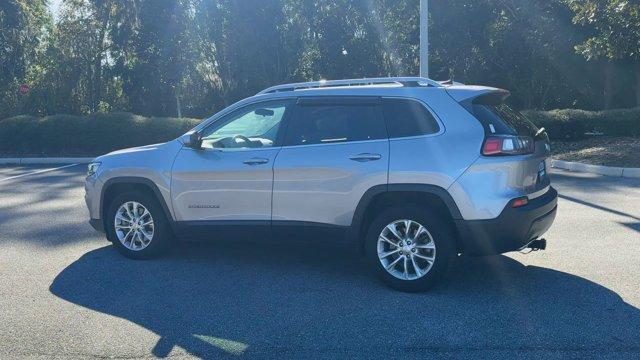 used 2019 Jeep Cherokee car, priced at $12,898