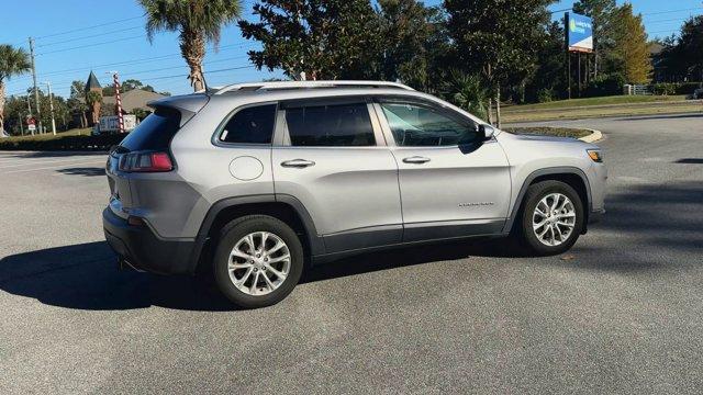 used 2019 Jeep Cherokee car, priced at $12,898