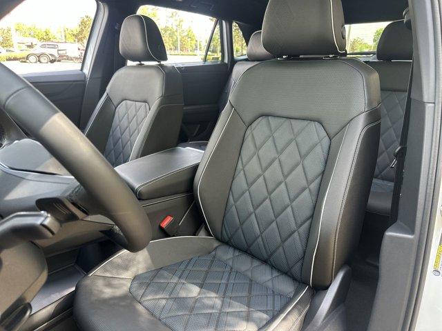 new 2025 Volkswagen Atlas Cross Sport car, priced at $53,334