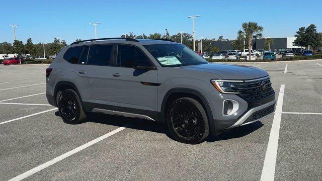 new 2025 Volkswagen Atlas car, priced at $49,111