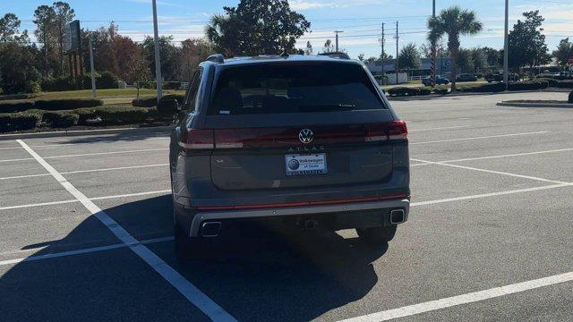 new 2025 Volkswagen Atlas car, priced at $49,111