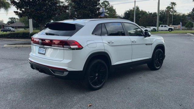 new 2026 Volkswagen Atlas Cross Sport car