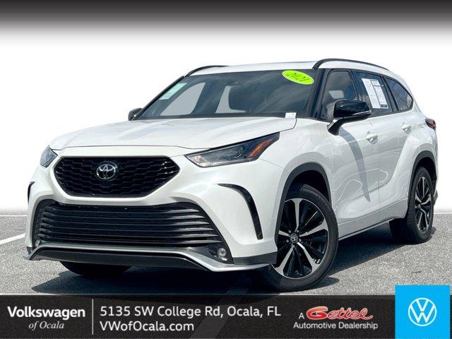 used 2021 Toyota Highlander car, priced at $33,943