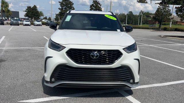 used 2021 Toyota Highlander car, priced at $33,943
