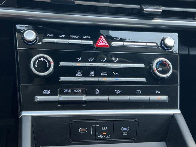 used 2024 Hyundai Santa Fe car, priced at $28,000