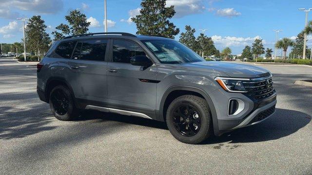new 2025 Volkswagen Atlas car, priced at $47,450