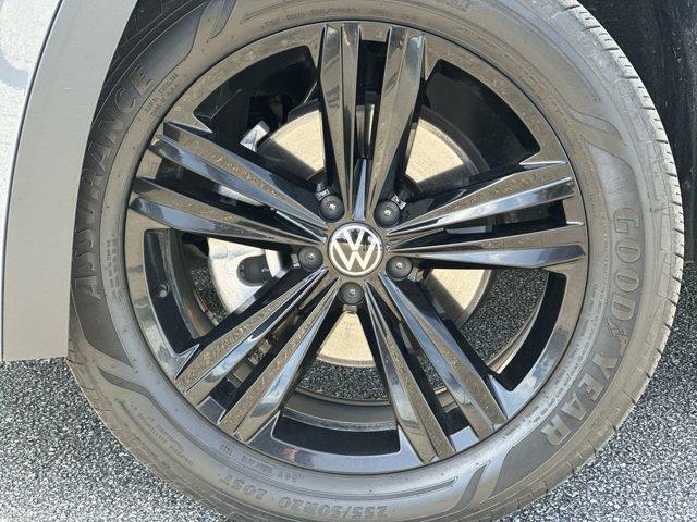 used 2023 Volkswagen Atlas Cross Sport car, priced at $34,123