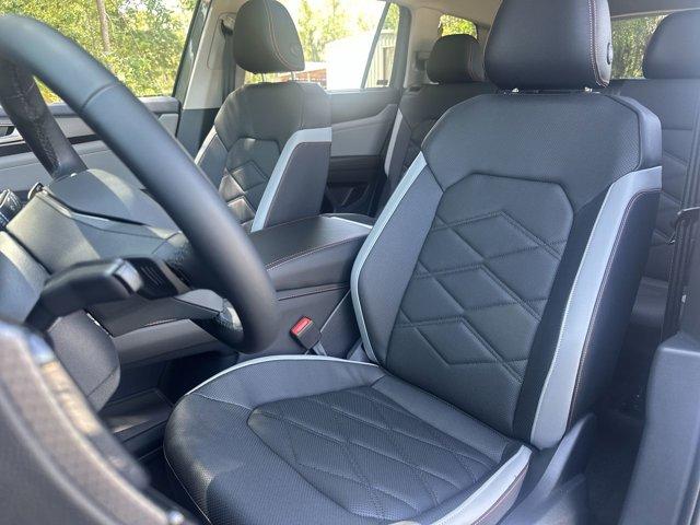 new 2025 Volkswagen Atlas car, priced at $47,299