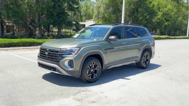 new 2025 Volkswagen Atlas car, priced at $47,299
