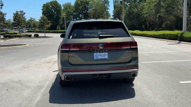 new 2025 Volkswagen Atlas car, priced at $47,299