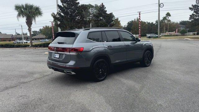 new 2025 Volkswagen Atlas car, priced at $46,226