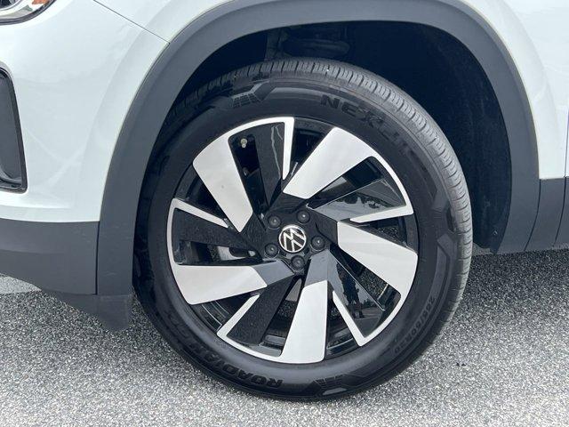 used 2024 Volkswagen Atlas Cross Sport car, priced at $35,084